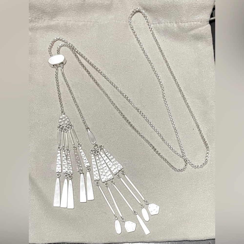 NWOT Kendra Scott Lainey necklace